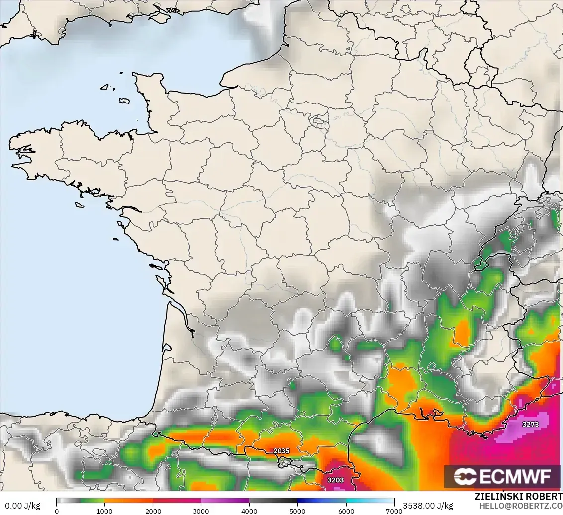 ECMWF IFS 0.25° modelo - Francia, CAPE