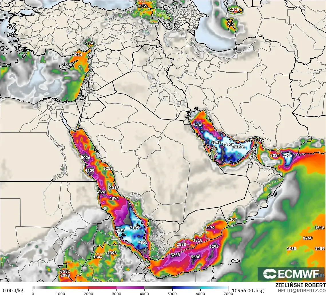 ECMWF IFS 0.25° modelo - Oriente Medio, CAPE