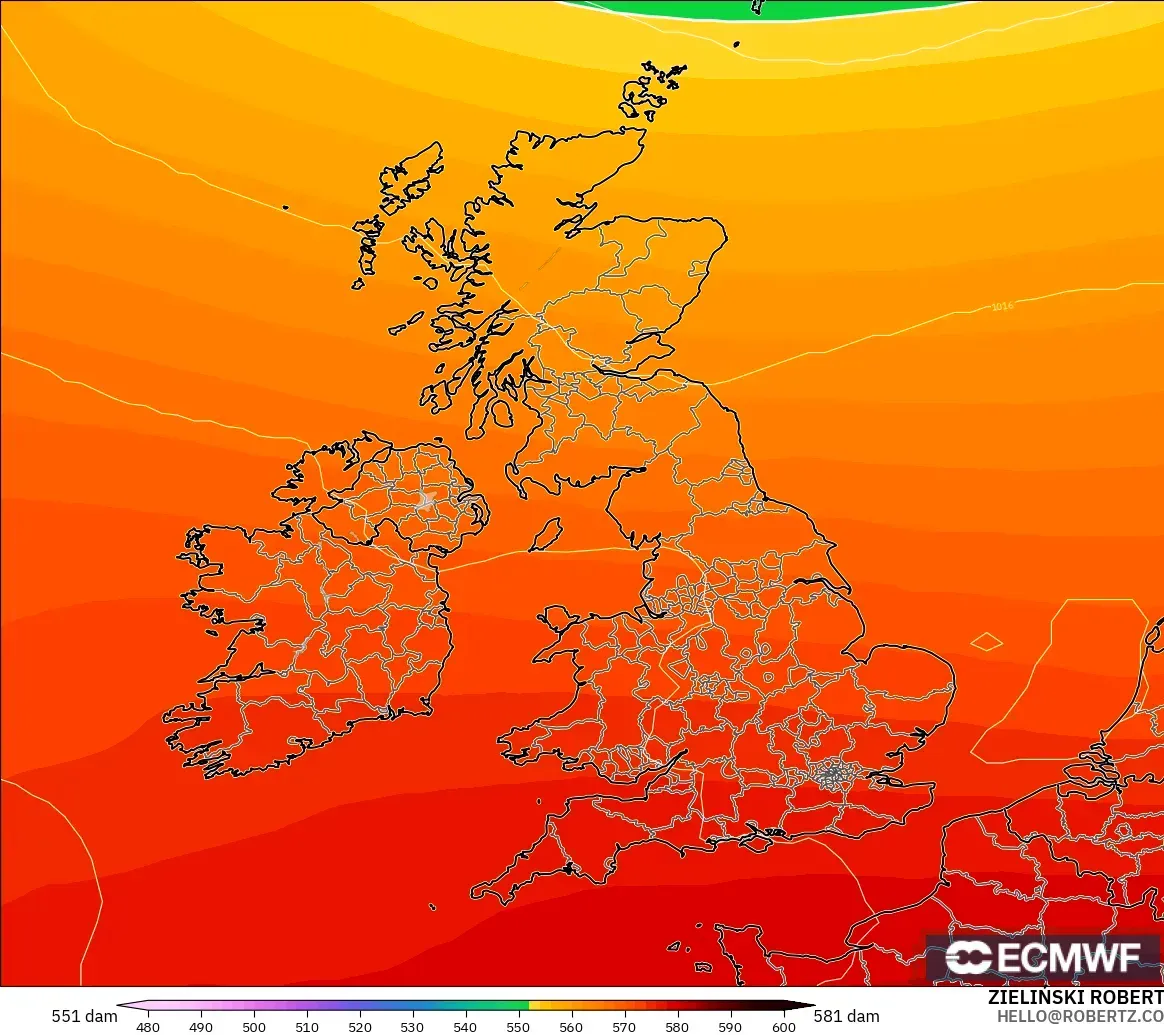 ECMWF IFS 0.25° modelo - Reino Unido, Altura geopotencial a 500 hPa