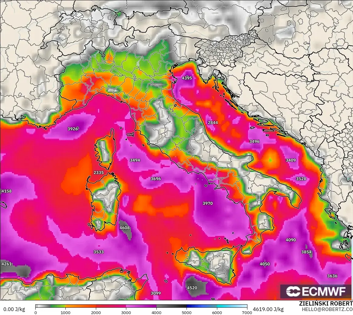 ECMWF IFS 0.25° modelo - Italia, CAPE